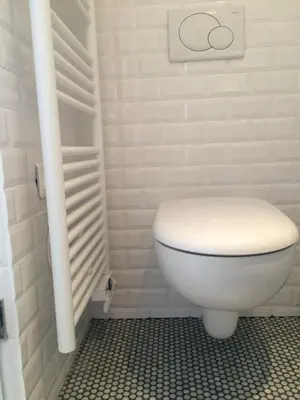 Salle de bains dans l'établissement Saint-Germain science po ascensur