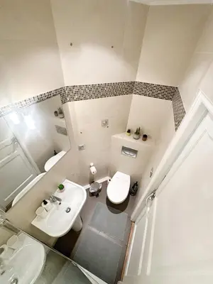 Salle de bains dans l'établissement Appartement Chic Paris 16, Proche Tour Eiffel