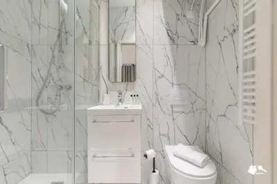 Salle de bains dans l'établissement MBA - Echiquier 2 Luxury Appartment Paris Center