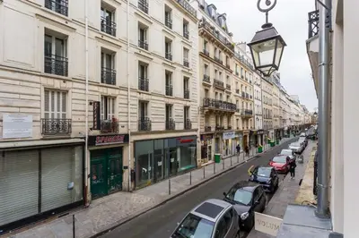 Plan de l'établissement Authentic apartment 1BR 4P Arts et Metiers