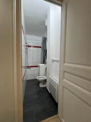 Salle de bains dans l'établissement Logement entier appartement Paris, France