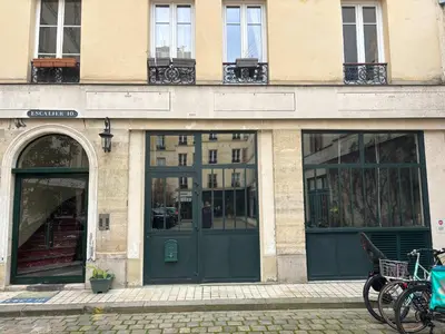 Façade ou entrée de l'établissement Residence d'Exception Renovee par Architecte - Paris 10