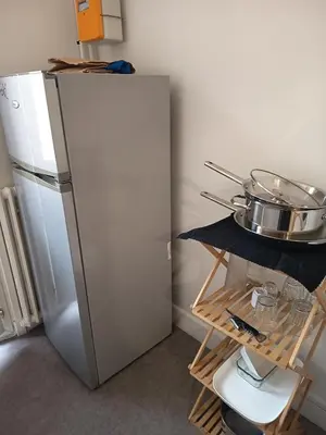 Cuisine ou kitchenette dans l'établissement Visitor's house