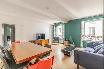 Coin salon dans l'établissement Charming apartment le Marais