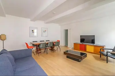Coin salon dans l'établissement Charming apartment le Marais