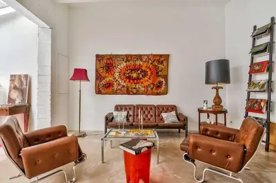Coin salon dans l'établissement Spacious Apartment 1BR 2P – Auteuil
