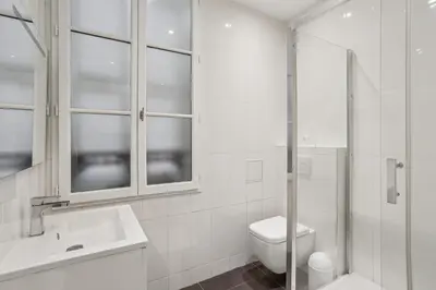 Salle de bains dans l'établissement Charming apartment design near Sorbonne