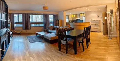 Cuisine ou kitchenette dans l'établissement 5 min walk to metro, 2 bedrooms, la défense, parking