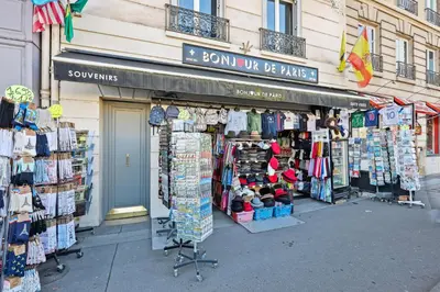 Supermarché ou boutique de l'appartement ou à proximité