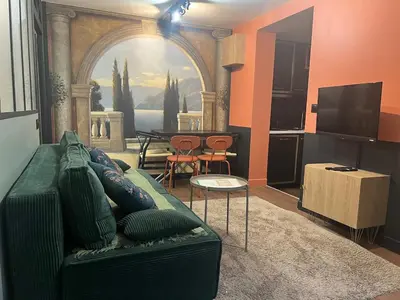 Coin salon dans l'établissement Duchesse flat PARIS center lovely place B2