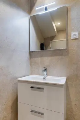 Plan de l'établissement Studio charmant ile saint louis Paris 4 - 2P