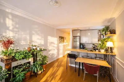 Cuisine ou kitchenette dans l'établissement Le Poétique - Paris 12