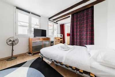Un ou plusieurs lits dans un hébergement de l'établissement Agreable studio coeur de paris - Paris 6 - 2P