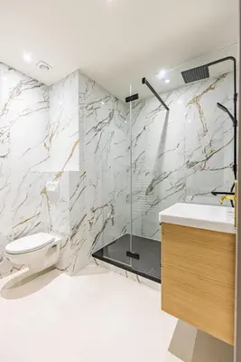 Salle de bains dans l'établissement #4people#1Bedroom#ChampsElysées#AC
