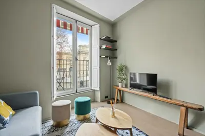 Télévision ou salle de divertissement dans l'établissement The Poly Loft