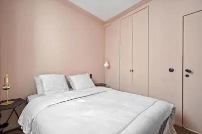 Un ou plusieurs lits dans un hébergement de l'établissement The Poly Loft