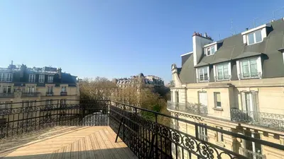 Balcon ou terrasse dans l'établissement Hôtel BOHEM, Sacré-Cœur