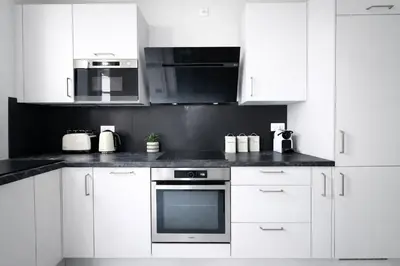 Cuisine ou kitchenette dans l'établissement Splendide 3 pièces à Issy-les-Moulineaux