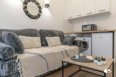 Cuisine ou kitchenette dans l'établissement Beautiful 2persons apartment Montparnasse - Commandeur