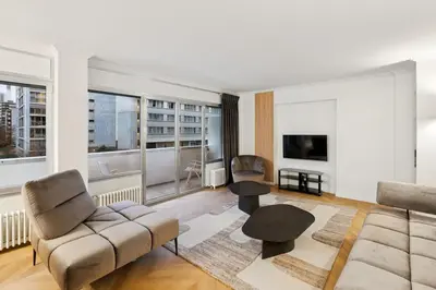 Coin salon dans l'établissement Eiffel Tower View - 3B - High-End Apartment