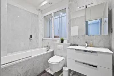 Plan de l'établissement Quartier Champs-Élysées 1 Bedroom Apartment Free Netflix