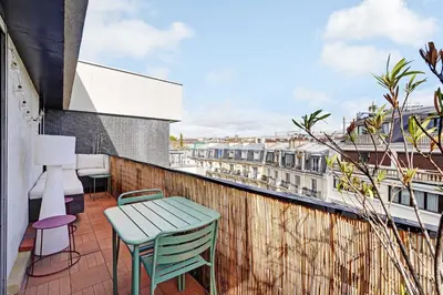 Balcon ou terrasse dans l'établissement Elegant Apartment - 1BR- 2P- Nation