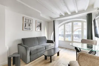 Coin salon dans l'établissement Studio de charme au coeur du Sentier I