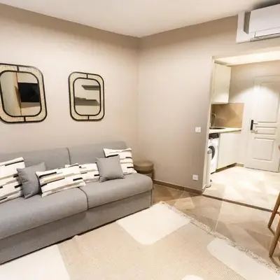Cozy and air-conditioned in the heart of Paris