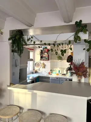 Cuisine ou kitchenette dans l'établissement Havre de paix à 20min des champs elysées