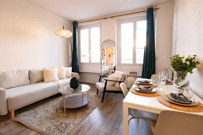 Coin salon dans l'établissement Cozy Parisian Studio Montorgueil