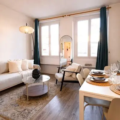 Cozy Parisian Studio Montorgueil