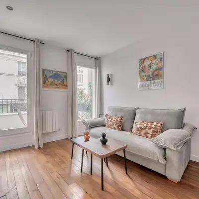 Charming two-room apartment with terrace in Saint-Germain-des-Prés