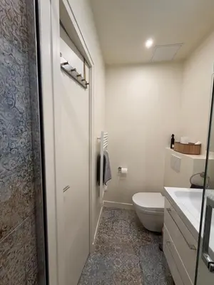 Salle de bains dans l'établissement Studio one street away from the Marais!