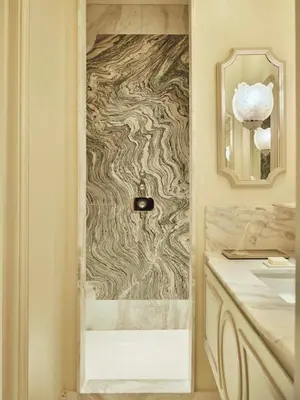 Salle de bains dans l'établissement Hôtel Aventure