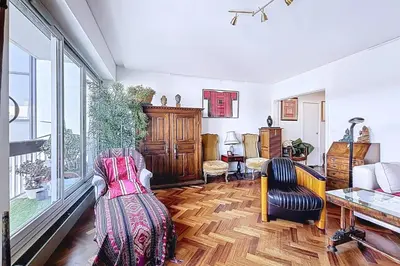 Plan de l'établissement Appartement avec balcon vue Tour Eiffel