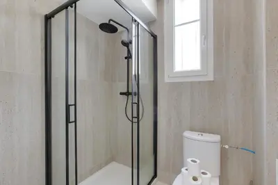 Salle de bains dans l'établissement Comfort at the gates of Paris
