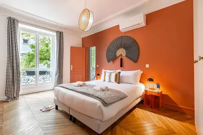 Un ou plusieurs lits dans un hébergement de l'établissement B1#Premium#2Bedrooms#ArcdeTriomphe#AC#ChampsElysées