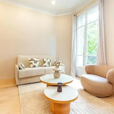Tastefully decorated air-conditioned apartment - Paris 17