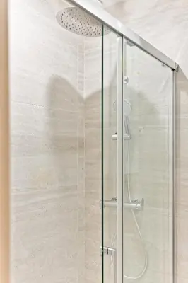 Salle de bains dans l'établissement Air-conditioned & comfortable studio in Paris 17