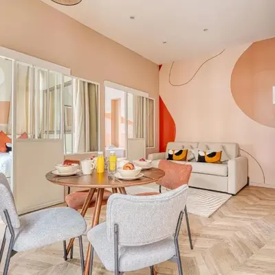 Comfortable 3 rooms with air conditioning