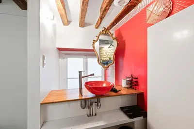 Plan de l'établissement Quartier Musée du Louvre - 2 Bedroom Apartment Free NetFlix