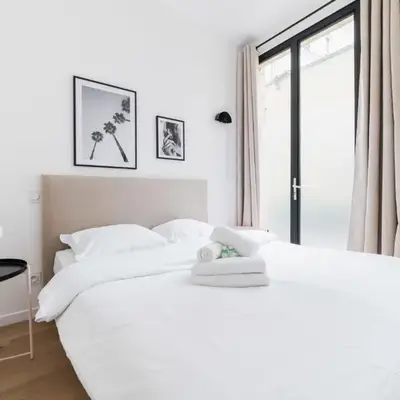 Logement Premium avec Grande Salle de Bain - 6P