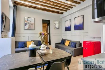 Télévision ou salle de divertissement dans l'établissement UrbanFlat 44 - Appartement 2 chambres - En pleins centre