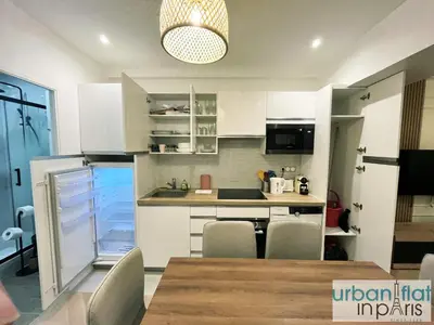 Cuisine ou kitchenette dans l'établissement UrbanFlat 178 - Cosy 2 Bedroom in the center of Paris