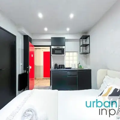 UrbanFlat 11 - Grand Studio Pereire Wagram - Champs-Elysees