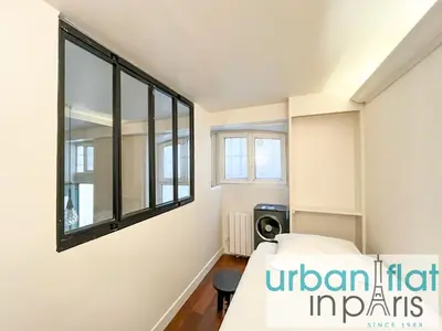 Plan de l'établissement UrbanFlat 09 - Stylish Duplex Apartment on Champs-Elysees