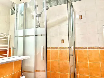 Salle de bains dans l'établissement Montrouge Cocon Studio Teletravail Metro L4