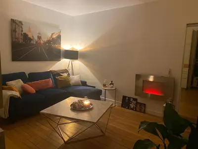 Coin salon dans l'établissement Beautiful apartment with Sacré-Coeur view in Paris