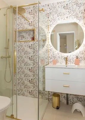 Salle de bains dans l'établissement Luxe Neuf - Parking Rue Gratuit - 4mn à pied Gare RER B Arcueil Cachan - 10mn Paris RERB - AC - Climatisation - Netflix inclus - From 1 to 6 guests