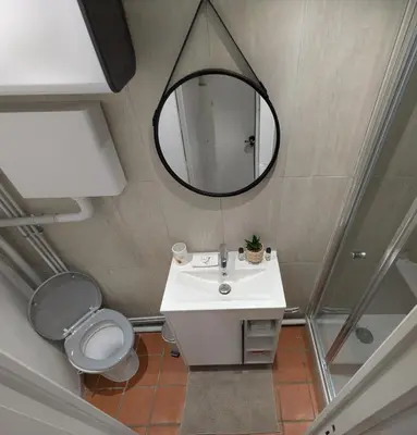 Salle de bains dans l'établissement Studio LA ROQUETTE